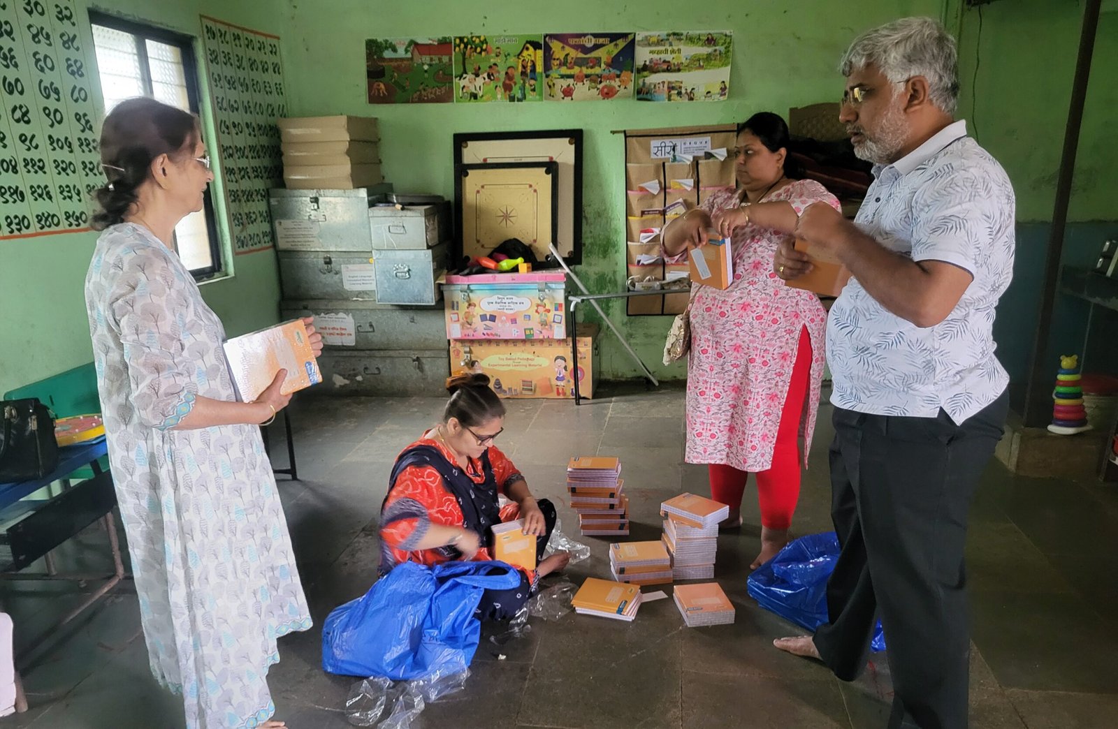 जिथे शिक्षणाची वाट खडतर, तिथे आशेचा दिवा तेवत आहे