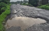 कर्जत शहर-ग्रामीण भागात खड्ड्यांचे साम्राज्य