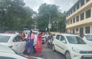 रस्त्यालगतच्या बेशिस्त पार्किंगने कर्जतची वाहतूक कोंडी वाढली; नागरिक हैराण