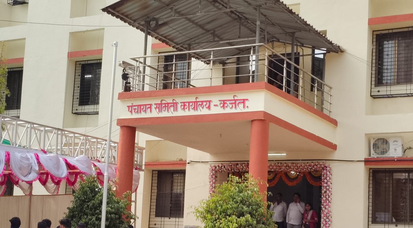 कर्जत पंचायत समितीच्या आरोग्य विभागाच्या कारभारावर प्रश्नचिन्ह