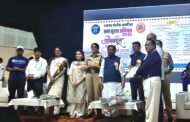 रस्त्यावर सेवा, संकटात मदत