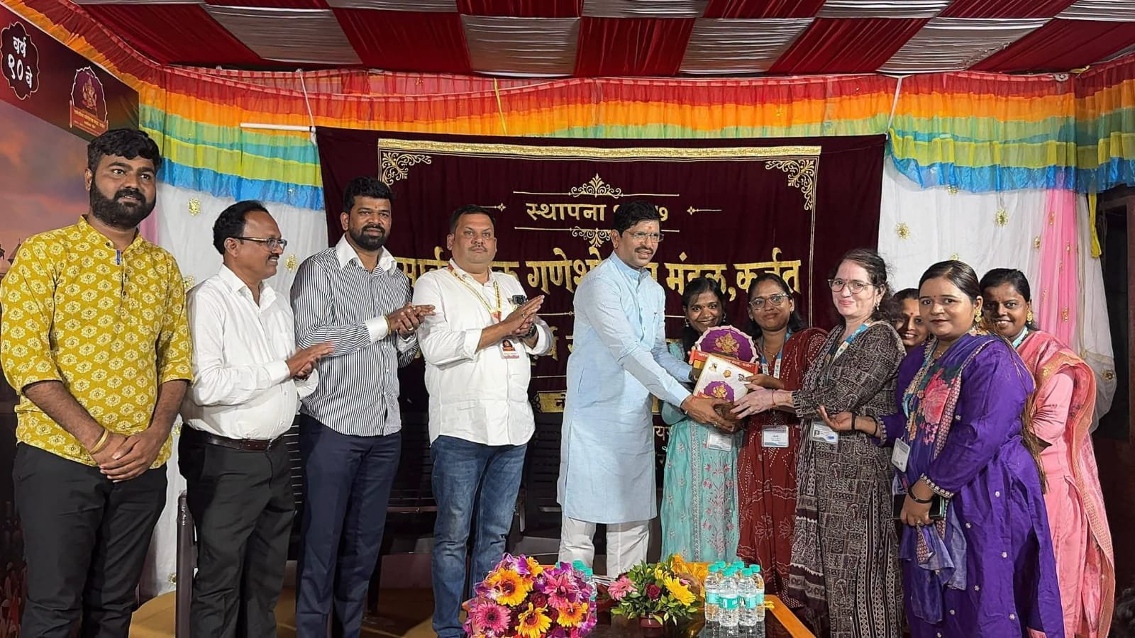 माणुसकीच्या सेवेला गणरायाचा मान